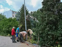 Kościół - oświetlenie posesji